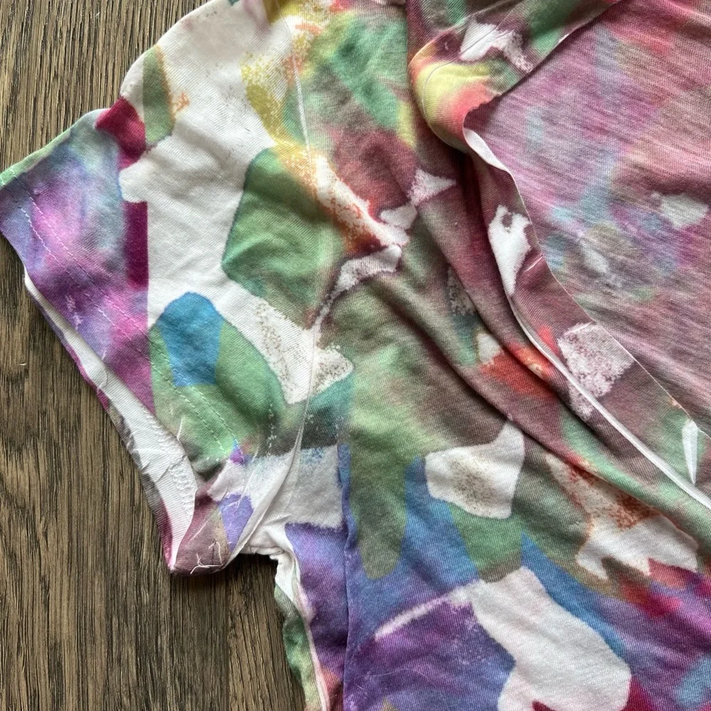 Floral Tie Dye Design Short Sleeve Shirt - Picture 2 of 4